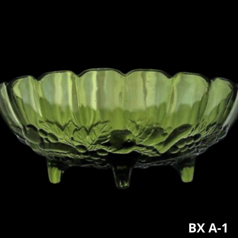 Large Oval Indiana Glass Footed Bowl
